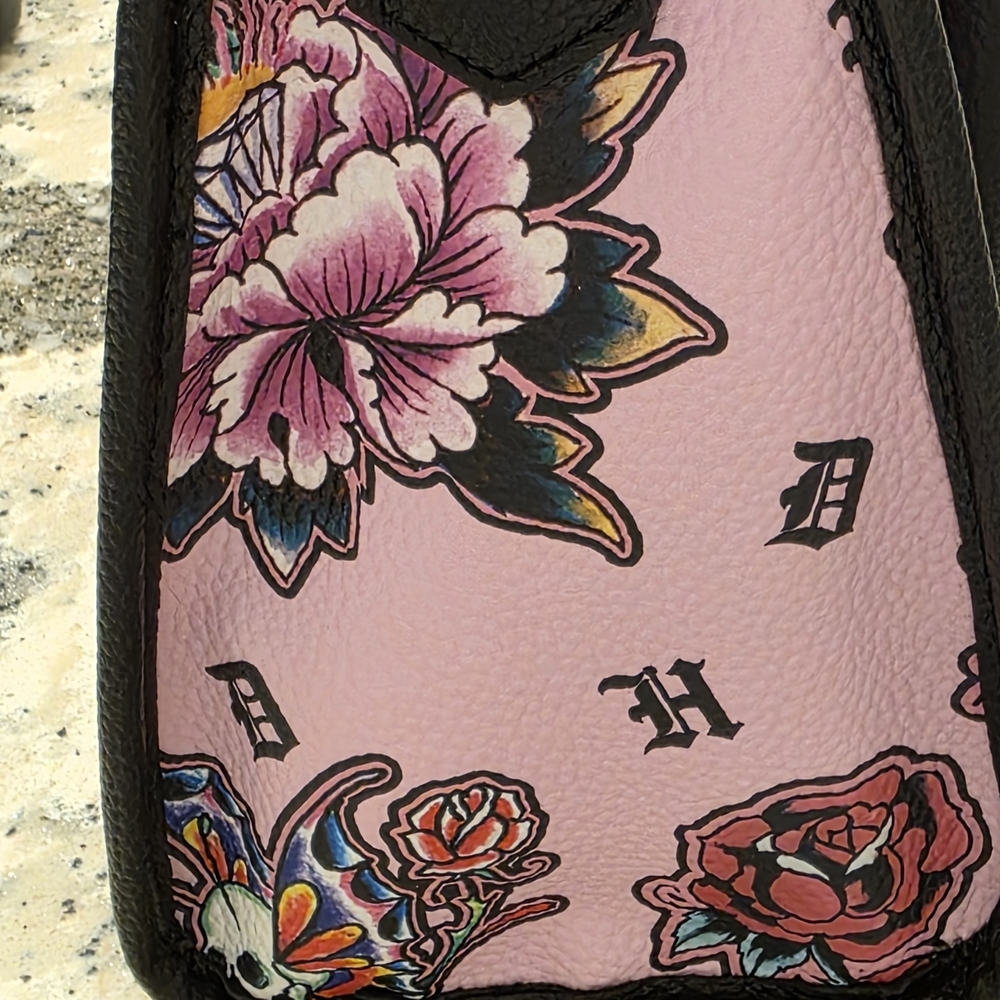Ed Hardy Pink Skull Floral Hearts Women's Bag Satchel Crossbody NWT Retail $99 - Picture 9 of 16